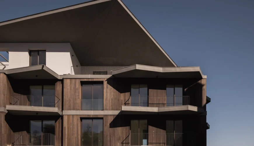 pormenor fachada do edficio riverside