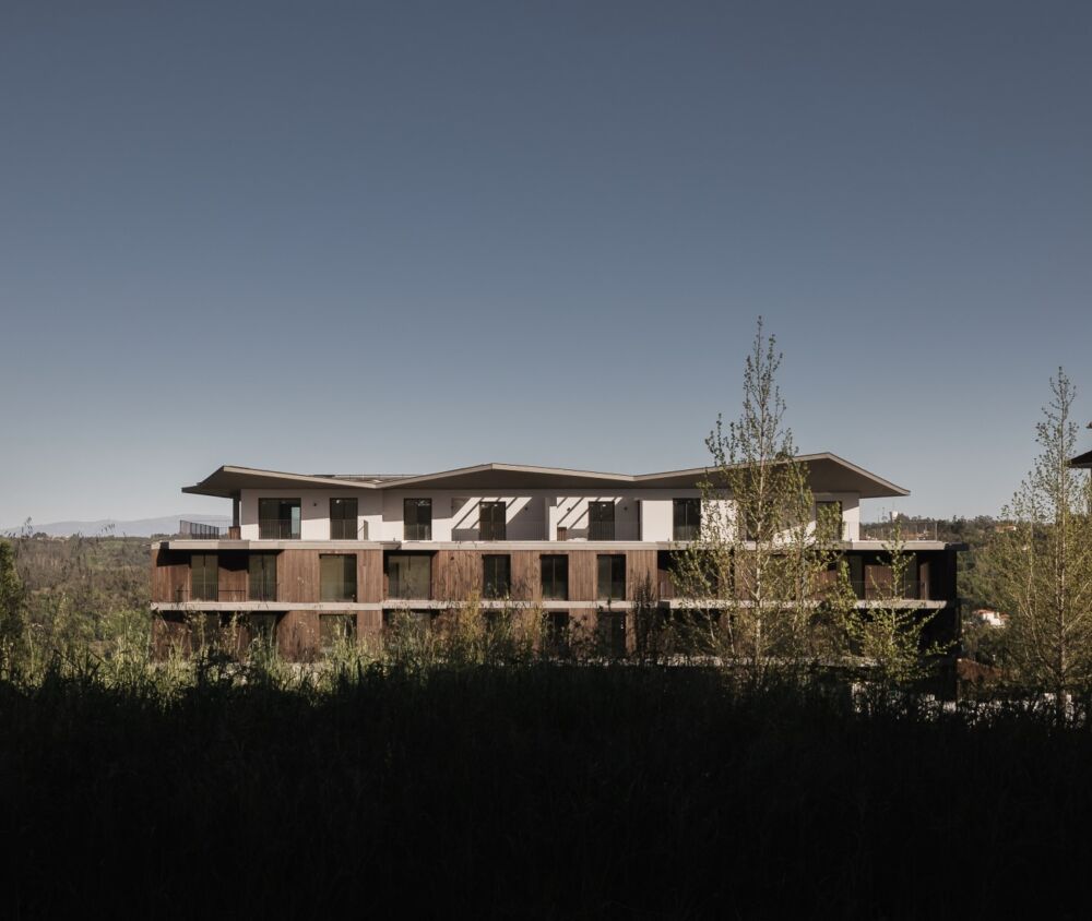 PT: Edíficio Riverside - Projeto Arquitetura EN: Riverside Building - Architecture Project FR: Édifice Riverside - Projet d'architecture